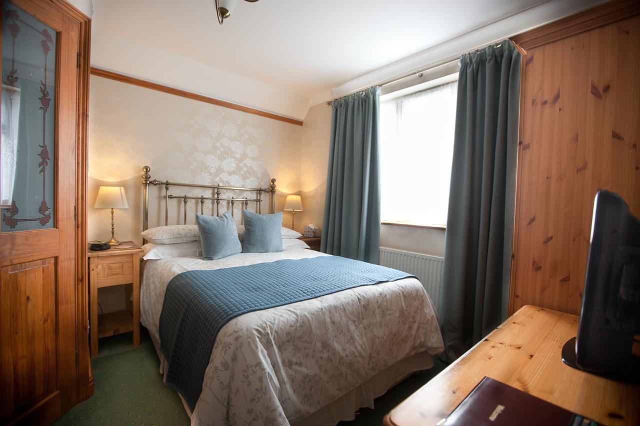 Tudor Cottage Bed & Breakfast CBG Dış mekan fotoğraf