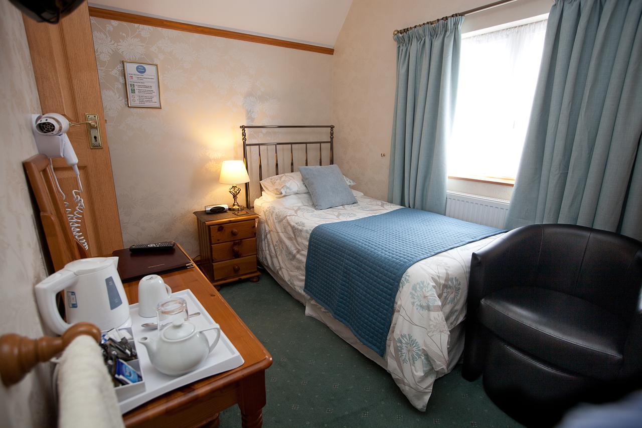 Tudor Cottage Bed & Breakfast CBG Dış mekan fotoğraf